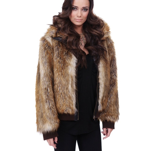 IMPOSTER Faux Fur Bomber Jacket Zip-Front Animal Friendly from Nordstrom XS & S - Picture 2 of 10